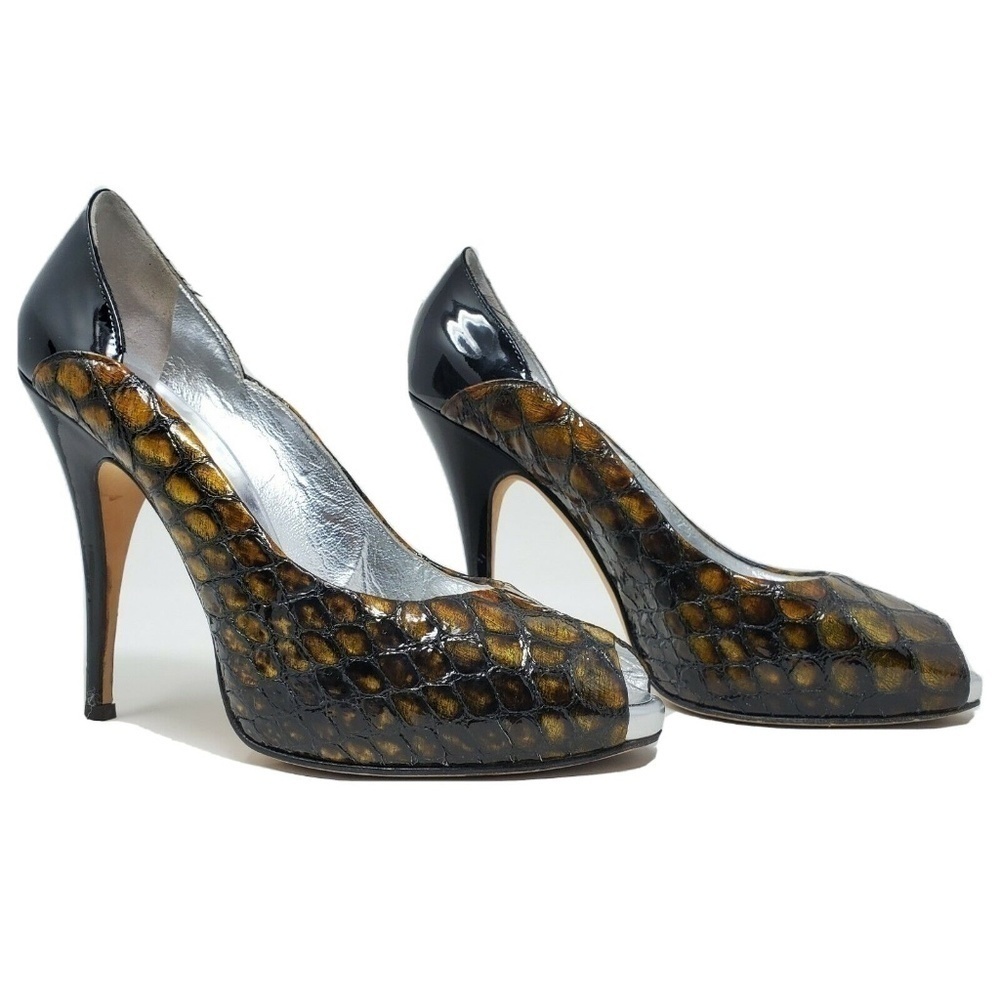 GIUSEPPE ZANOTTI EMBOSSED Peep Toe Pumps